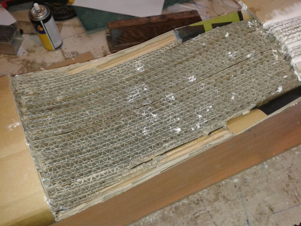 16-double-skinned-sheets-of-cardboard-glued-around-a-10mm-mild-steel